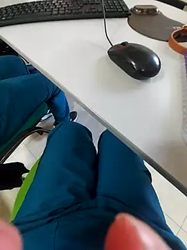 LunaJacobs online show from 04-27-26, 03:32