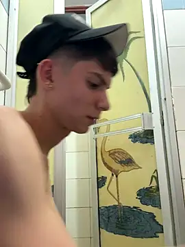 Luck  090 online show from 10-04-25, 01:36