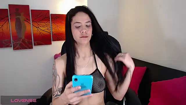 Ashley olivares online show from 10-04-25, 05:33