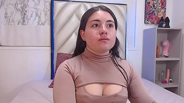 Vicluxxx online show from 10-05-25, 12:03