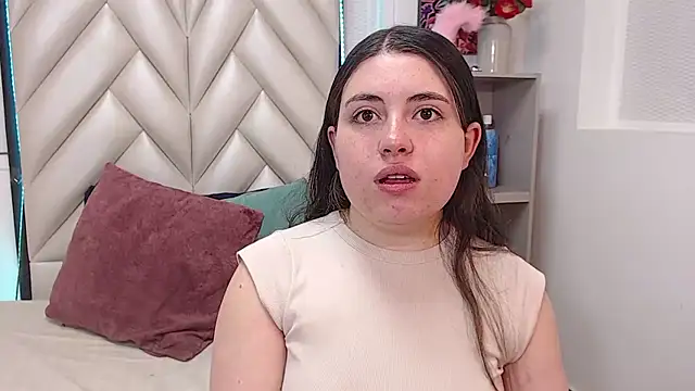 Vicluxxx online show from 10-22-25, 12:38