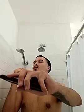 Jadriel23 online show from 10-05-25, 04:33