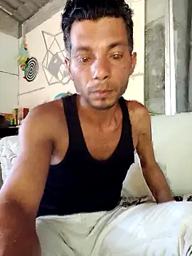 Snapshot of AlphaAlterX chatting on 09-25-25, 07:28 AlphaAlterX online show from 09-25-25, 07:28