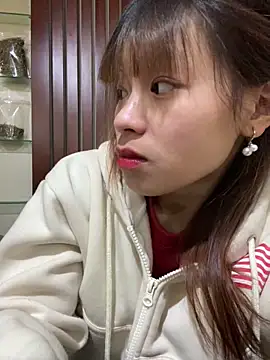 Mai bb online show from 12-22-25, 12:46