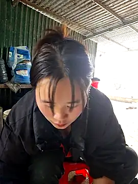 ALIENHR38 online show from 12-22-25, 01:35