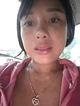 Snapshot of soope-00 chatting on 10-14-25, 11:38 soope-00 online show from 10-14-25, 11:38