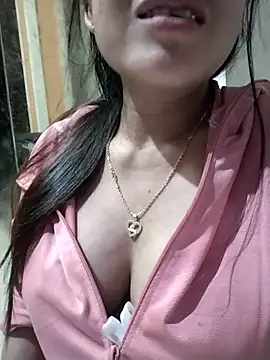 Snapshot of soope-00 chatting on 11-09-25, 01:31 soope-00 online show from 11-09-25, 01:31