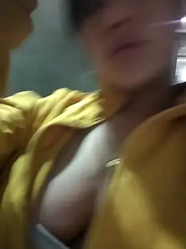 Snapshot of soope-00 chatting on 11-13-25, 04:33 soope-00 online show from 11-13-25, 04:33