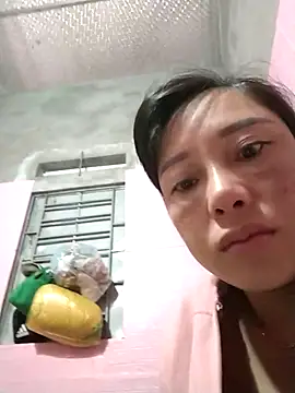 Snapshot of soope-00 chatting on 11-23-25, 11:04 soope-00 online show from 11-23-25, 11:04