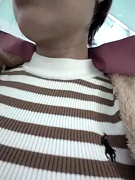 Snapshot of soope-00 chatting on 12-04-25, 10:46 soope-00 online show from 12-04-25, 10:46