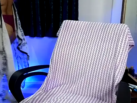 Snapshot of mansi201 chatting on 10-01-25, 12:55 mansi201 online show from 10-01-25, 12:55