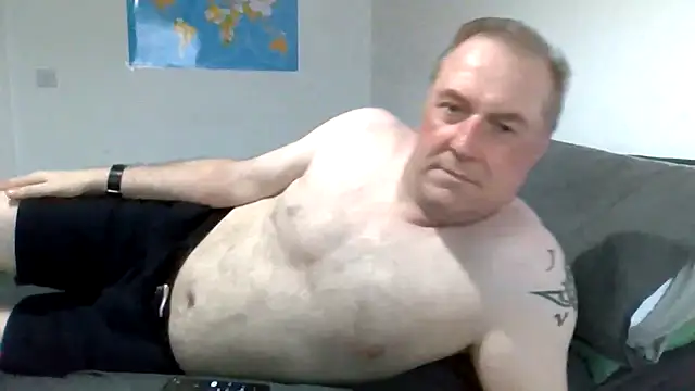 Snapshot of JayPal722 chatting on 06-26-26, 03:38 JayPal722 online show from 06-26-26, 03:38