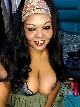 hemilynthomas2467 online show from 07-26-26, 12:45