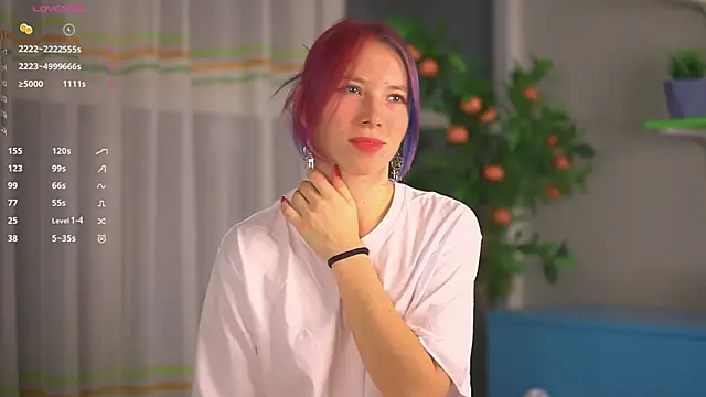 JuliannaWenger online show from 11-17-25, 04:35