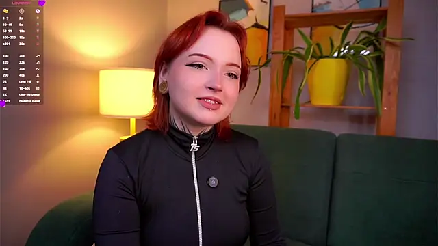 MarnaHarbor online show from 10-15-25, 01:22