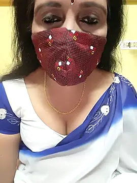 Snapshot of mallu-reshma chatting on 09-16-25, 06:14 mallu-reshma online show from 09-16-25, 06:14