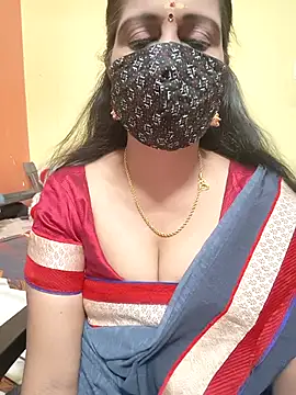 Snapshot of mallu-reshma chatting on 09-21-25, 01:24 mallu-reshma online show from 09-21-25, 01:24