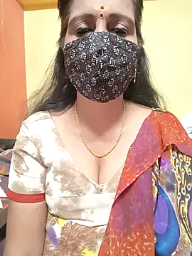 Snapshot of mallu-reshma chatting on 09-28-25, 02:22 mallu-reshma online show from 09-28-25, 02:22