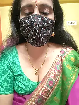 Snapshot of mallu-reshma chatting on 10-21-25, 03:24 mallu-reshma online show from 10-21-25, 03:24