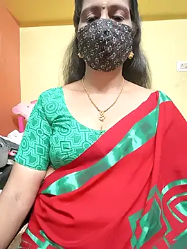 Snapshot of mallu-reshma chatting on 11-01-25, 03:14 mallu-reshma online show from 11-01-25, 03:14