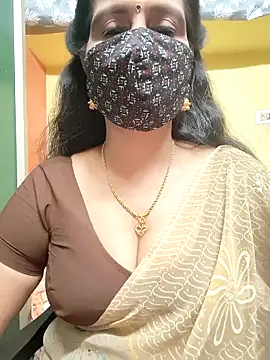 Snapshot of mallu-reshma chatting on 12-16-25, 05:23 mallu-reshma online show from 12-16-25, 05:23