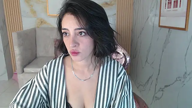 Snapshot of sara_lopez_s chatting on 09-10-25, 01:11 sara lopez s online show from 09-10-25, 01:11