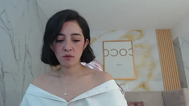 Snapshot of sara_lopez_s chatting on 10-03-25, 01:19 sara lopez s online show from 10-03-25, 01:19