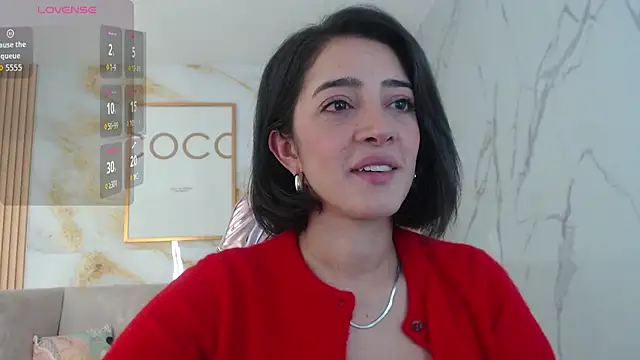 Snapshot of sara_lopez_s chatting on 10-28-25, 01:25 sara lopez s online show from 10-28-25, 01:25