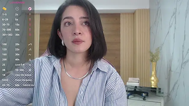 sara lopez s online show from 03-24-26, 01:38