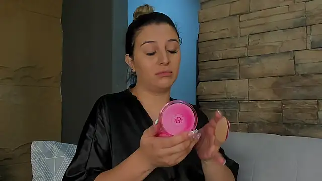 SophiaDior  online show from 10-10-25, 12:37