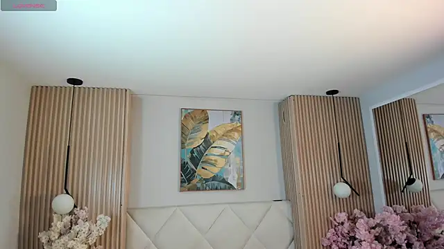 Mila Hank  online show from 03-17-26, 12:08