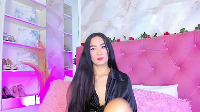 Nicolqueen  online show from 11-10-25, 11:09