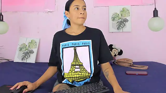 Snapshot of Lady_rossee chatting on 09-20-25, 07:48 Lady rossee online show from 09-20-25, 07:48