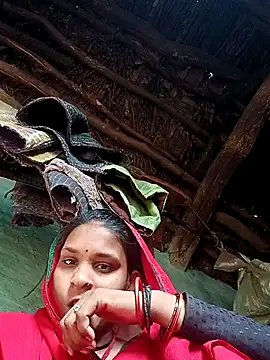 Snapshot of Idhika_Jha chatting on 09-10-25, 02:22 Idhika Jha online show from 09-10-25, 02:22