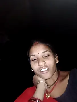 Snapshot of Idhika_Jha chatting on 10-19-25, 02:29 Idhika Jha online show from 10-19-25, 02:29