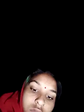 Snapshot of Idhika_Jha chatting on 11-26-25, 12:22 Idhika Jha online show from 11-26-25, 12:22