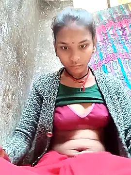 Snapshot of Idhika_Jha chatting on 12-04-25, 02:32 Idhika Jha online show from 12-04-25, 02:32