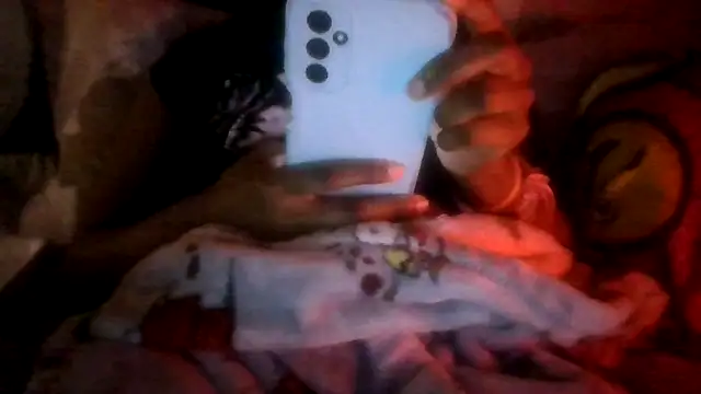 Snapshot of prettymaa chatting on 10-22-25, 05:52 prettymaa online show from 10-22-25, 05:52