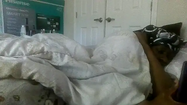 prettymaa online show from 04-21-26, 07:28