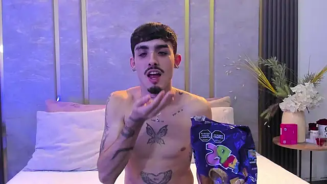 NikoStone  online show from 10-03-25, 04:31