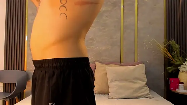 NikoStone  online show from 10-23-25, 04:23