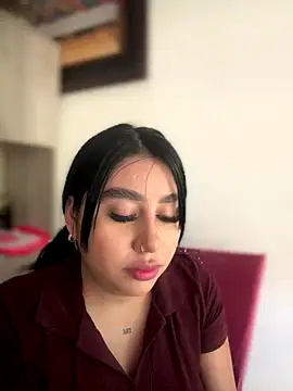 Sophie Dreamss online show from 09-17-25, 07:48