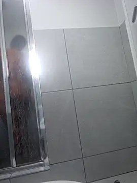 Snapshot of trickyOne chatting on 11-26-25, 11:22 trickyOne online show from 11-26-25, 11:22