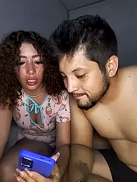 Snapshot of roxyrougee chatting on 09-09-25, 05:51 roxyrougee online show from 09-09-25, 05:51