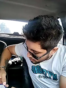 roxyrougee online show from 10-18-25, 08:09