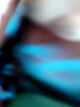 Snapshot of roxyrougee chatting on 11-24-25, 12:38 roxyrougee online show from 11-24-25, 12:38