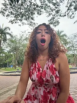 roxyrougee online show from 02-12-26, 12:22