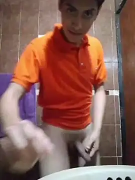 aispuro8505 online show from 04-13-26, 07:47