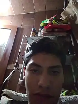 aispuro8505 online show from 04-24-26, 06:49