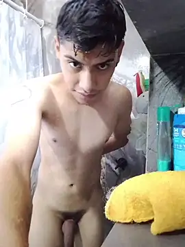 Snapshot of aispuro8505 chatting on 05-21-26, 05:42 aispuro8505 online show from 05-21-26, 05:42